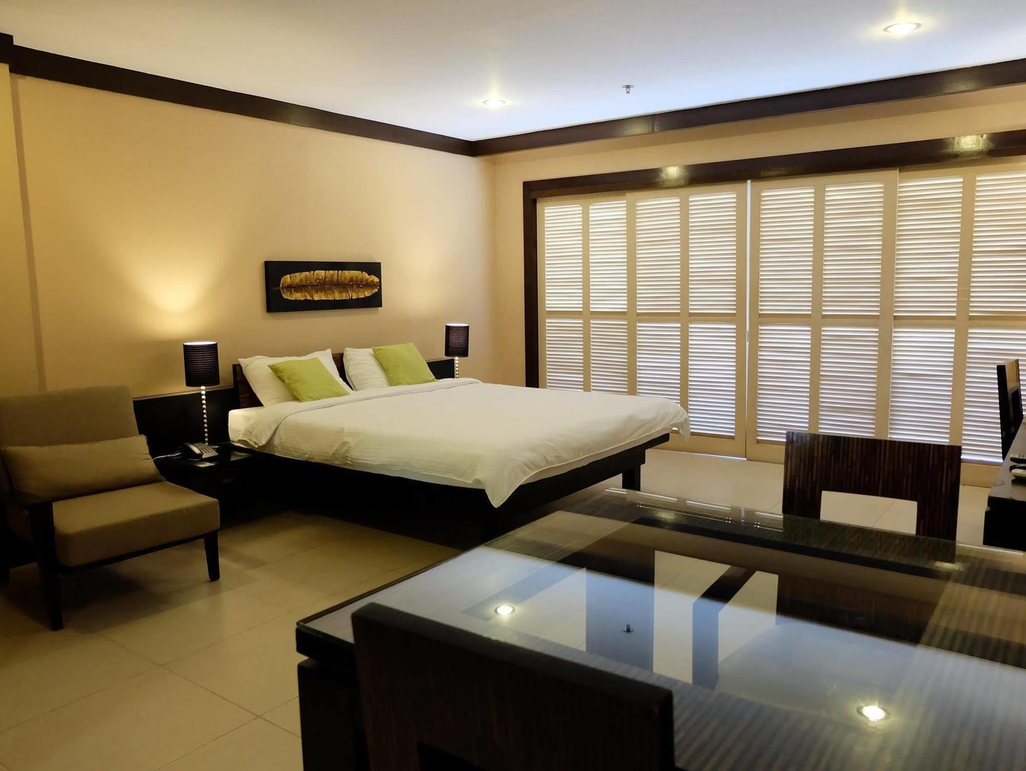 Апартаменты Coralpoint Gardens Мактан Экстерьер фото